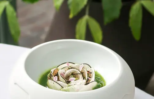 Botanic Sanctuary Antwerp Gastronomy Post 05.1 Henry's Bistro Dishes