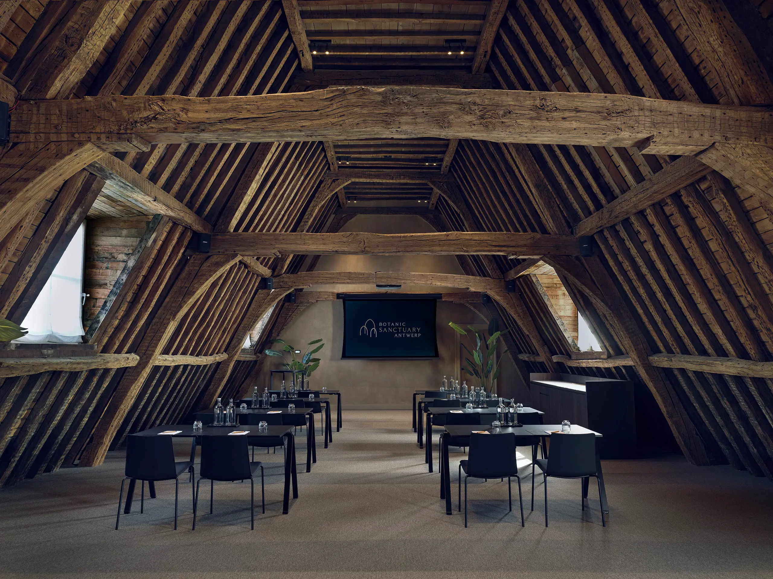 Botanic Sanctuary Antwerp Venues Quercus I